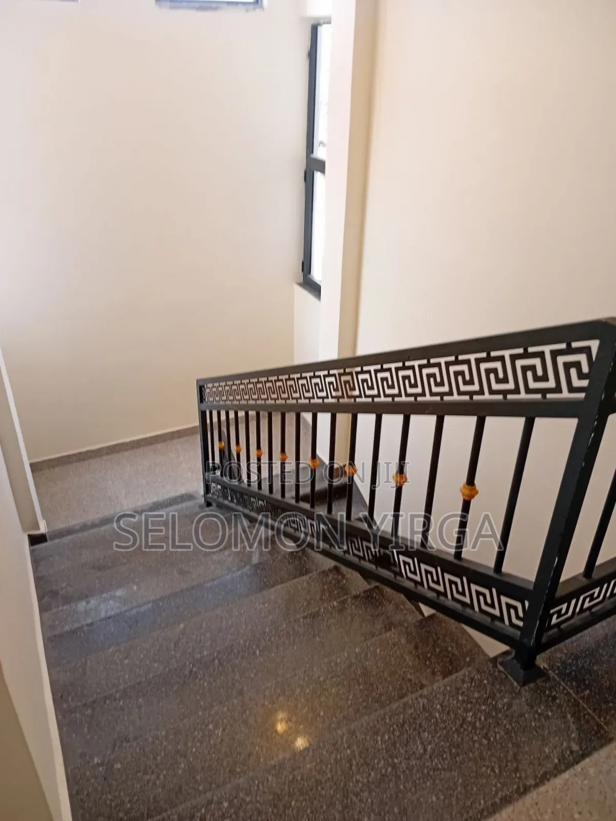 6bdrm Farm House in Adis Ababa, Yeka for sale