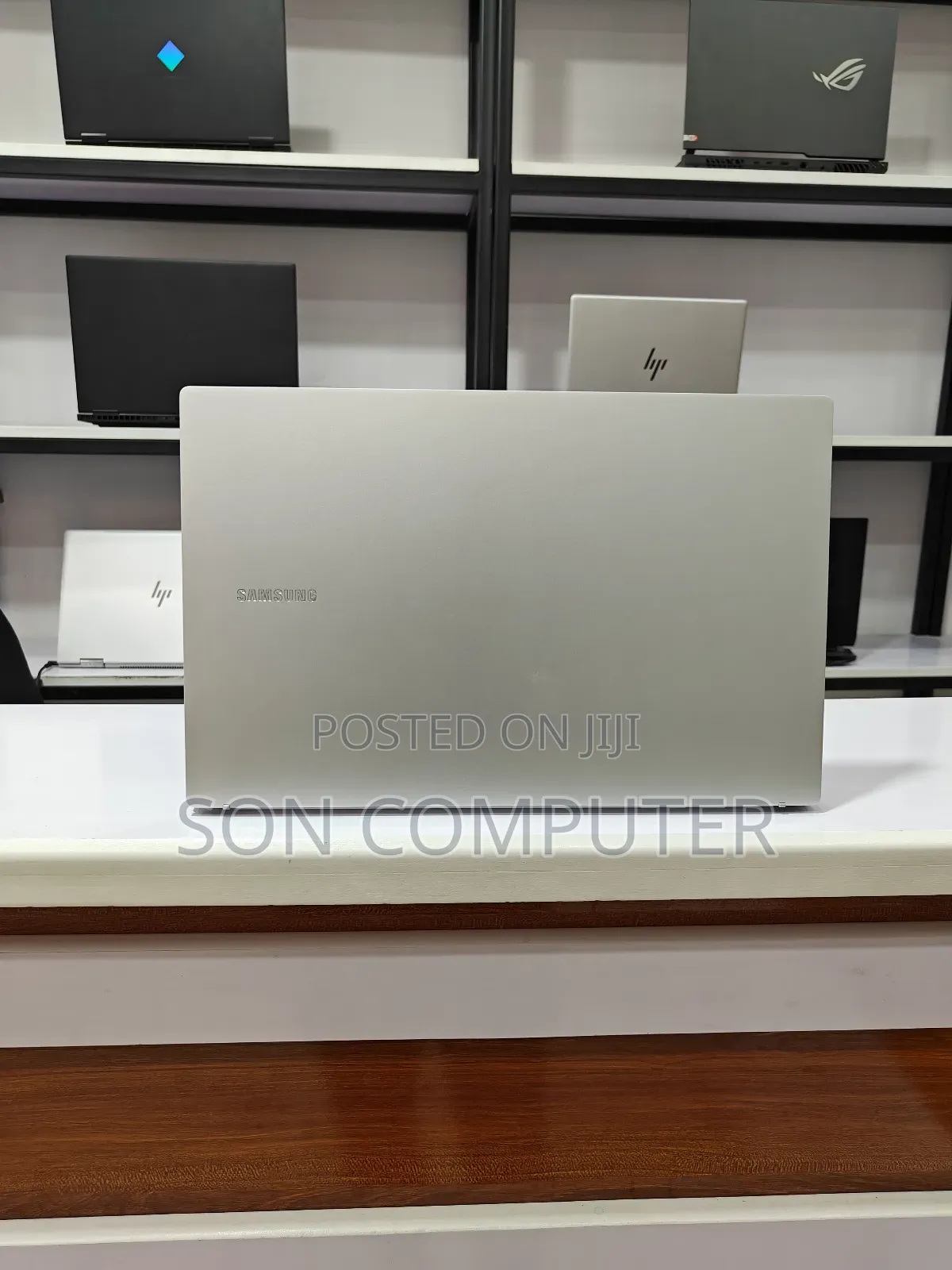 New Laptop Samsung Chromebook 3 11 8GB Intel Core I5 SSD 512GB