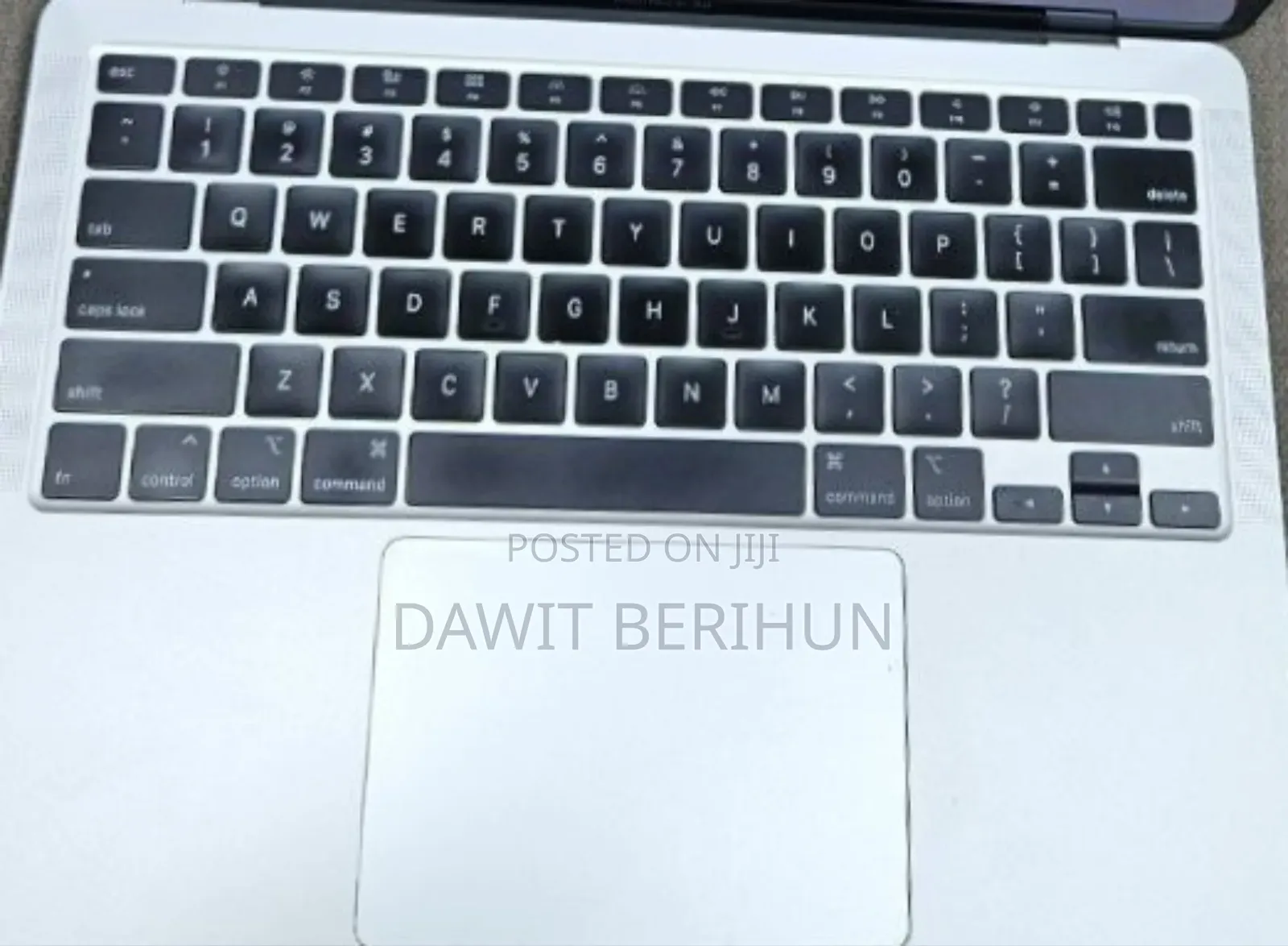 New Laptop Apple MacBook Air 2020 8GB Intel Core I5 SSD 512GB