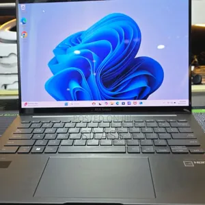 New Laptop Asus ZenBook UX32A 8GB Intel Core Ultra 5 SSD 512GB