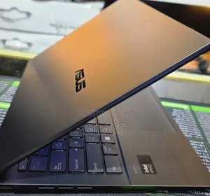 New Laptop Asus ZenBook UX32A 8GB Intel Core Ultra 5 SSD 512GB