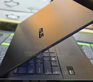 New Laptop Asus ZenBook UX31A 8GB Intel Core Ultra 5 SSD 512GB