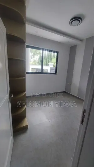3bdrm Villa in Adis Ababa, Bole for sale