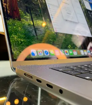 New Laptop Apple MacBook Pro 2021 M1 32GB Apple M1 SSD 1T