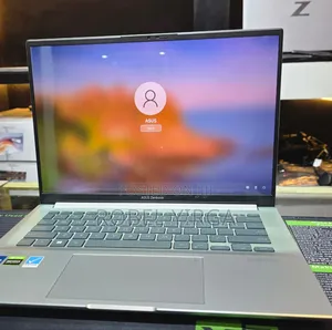 New Laptop Asus Zenbook 14 UX434 16GB Intel Core I7 SSD 512GB