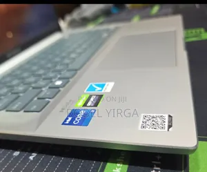 New Laptop Asus Zenbook 14 UX434 16GB Intel Core I7 SSD 512GB