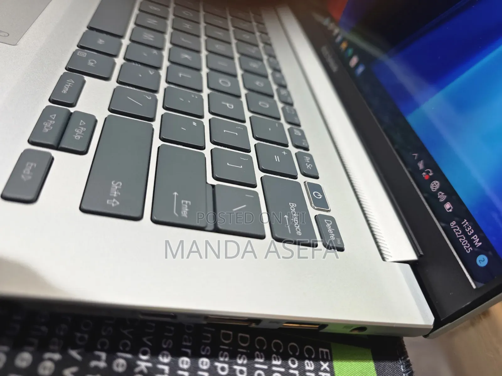 New Laptop Asus Zenbook 14 UX434 16GB Intel Core I7 SSD 512GB