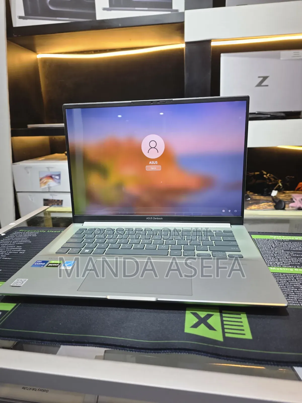 New Laptop Asus Zenbook 14 UX434 16GB Intel Core I7 SSD 512GB