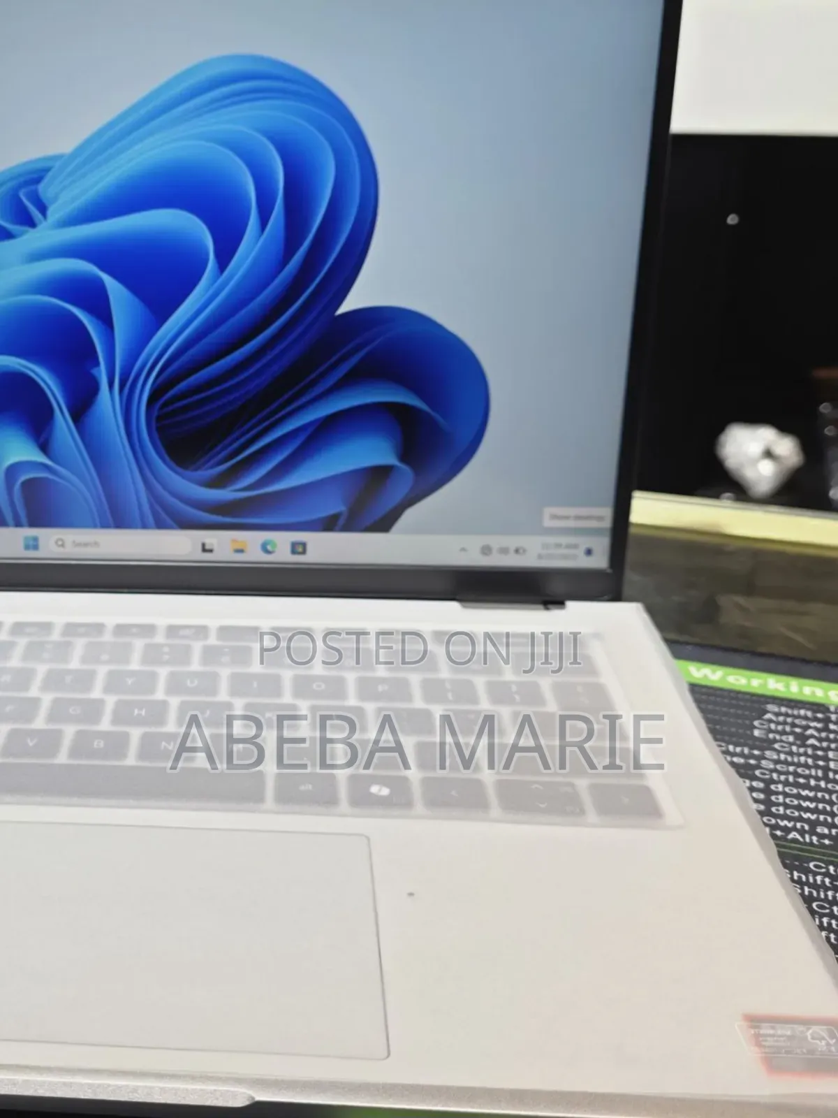 New Laptop Dell Pro 14 32GB AMD Ryzen 7 SSD 512GB