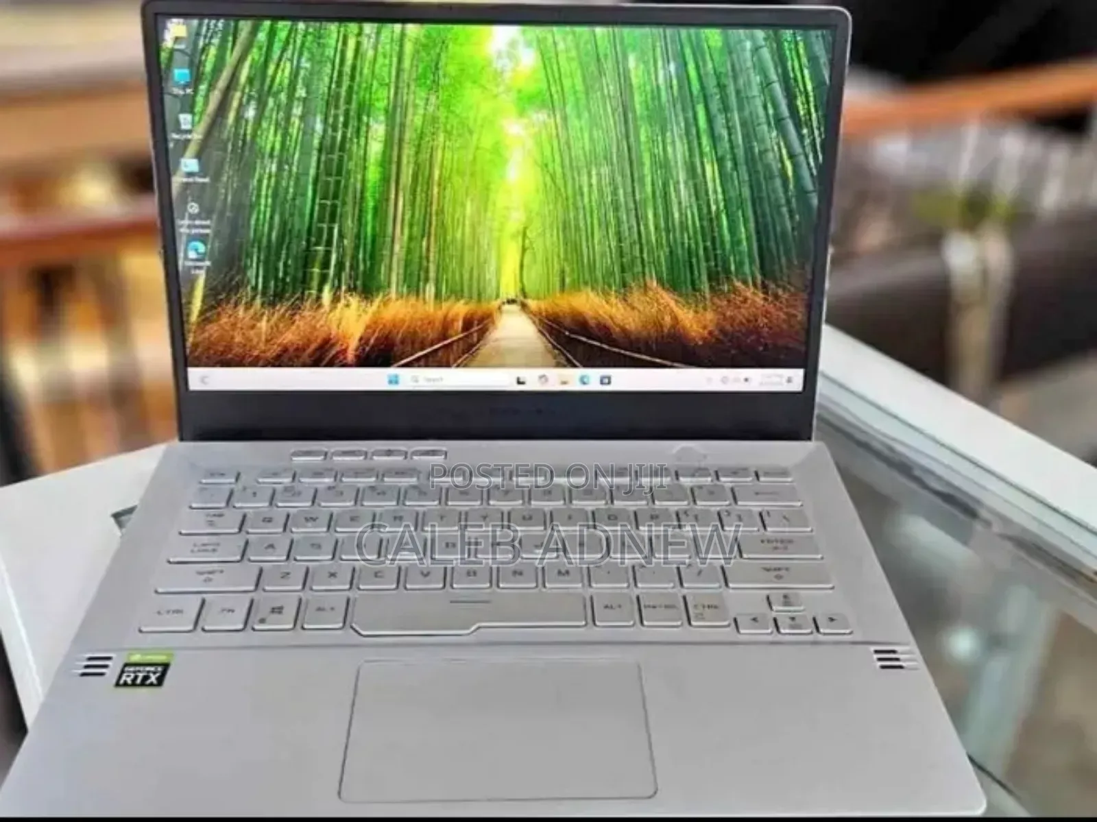 Laptop Asus ROG Zephyrus G14 16GB AMD Ryzen 9 SSD 1T