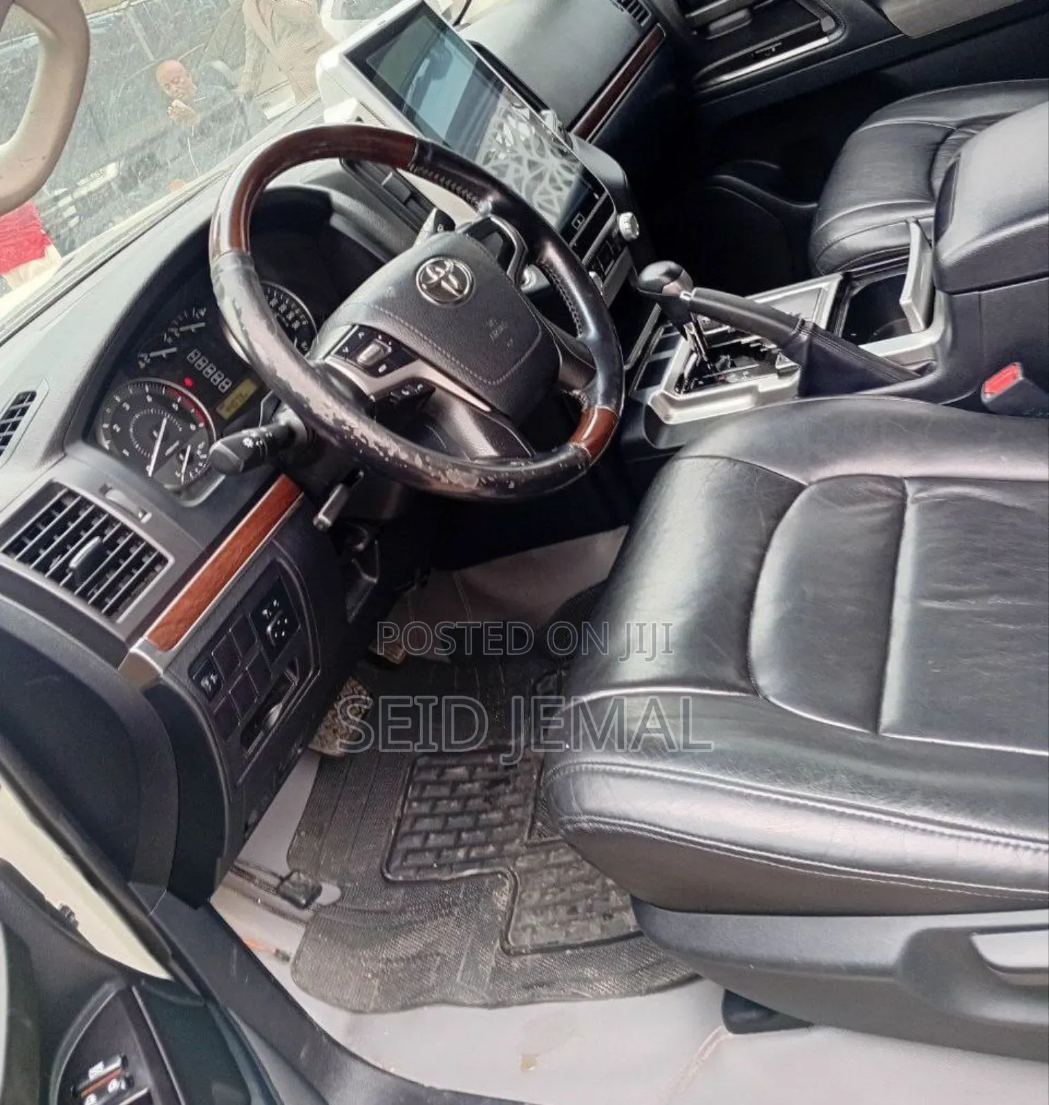 Toyota Land Cruiser 2019 White