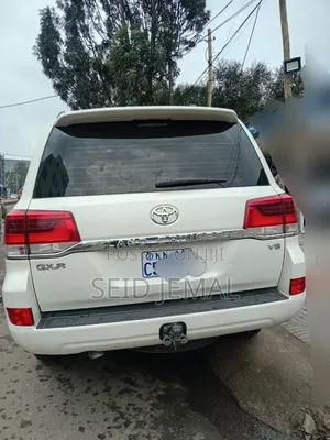 Toyota Land Cruiser 2019 White