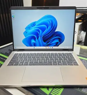 New Laptop Dell Pro 14 32GB AMD Ryzen 7 SSD 512GB