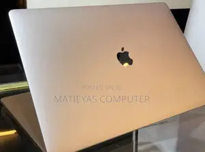 New Laptop Apple MacBook Pro 2019 32GB Intel Core I9 SSD 512GB