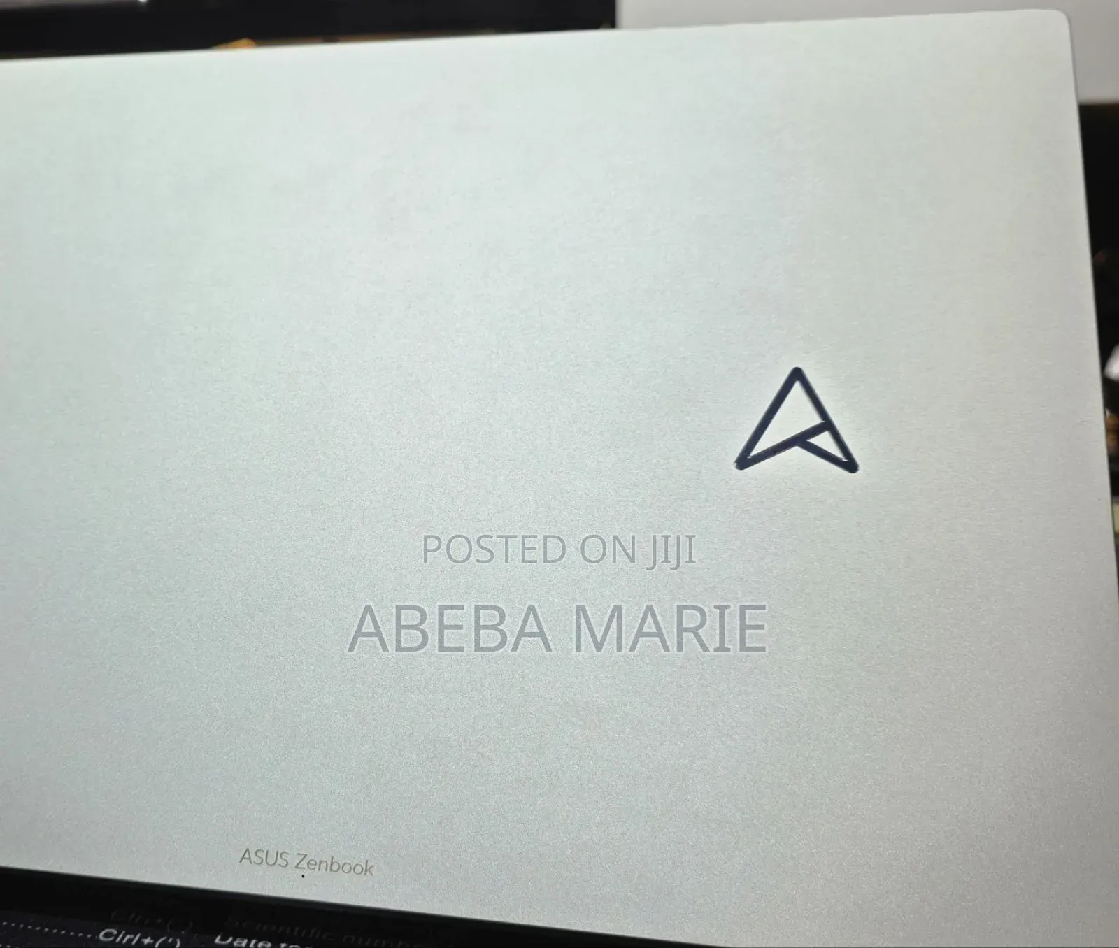 New Laptop Asus Zenbook 14 UX434 16GB Intel Core I7 SSD 512GB