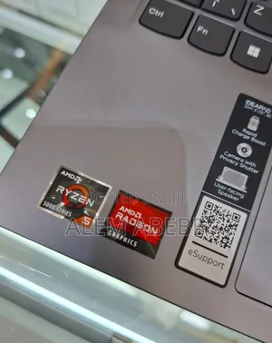 New Laptop Lenovo Ideapad 3 16GB AMD Ryzen 5 SSD 512GB