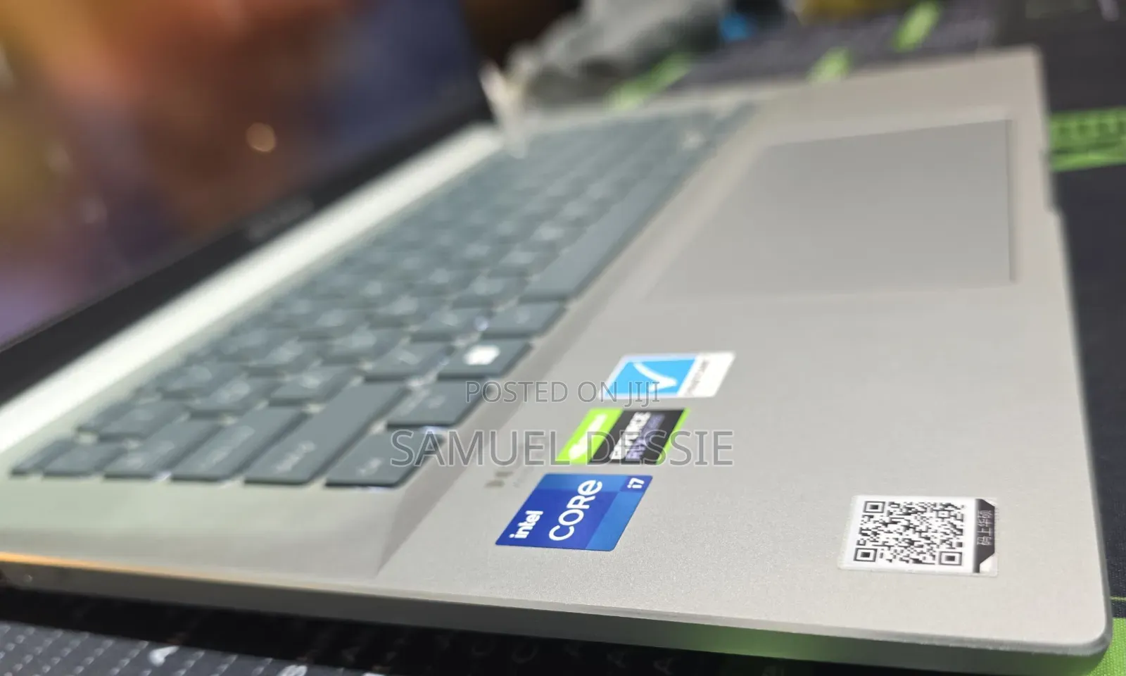 New Laptop Asus Zenbook 14 UX434 16GB Intel Core I7 SSD 512GB