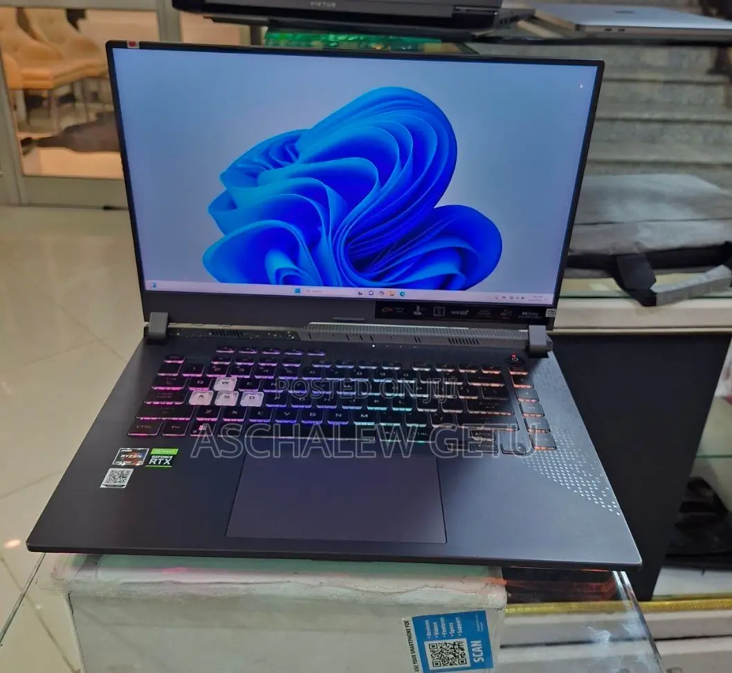 New Laptop Asus ROG Strix G15 16GB AMD Ryzen 9 SSD 1T