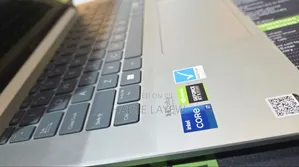 New Laptop Asus ZenBook UX32A 16GB Intel Core I7 SSD 512GB