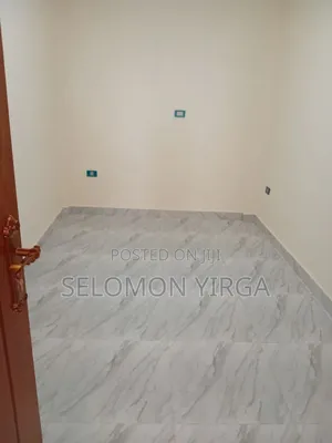 4bdrm Farm House in Adis Ababa, Bole for sale