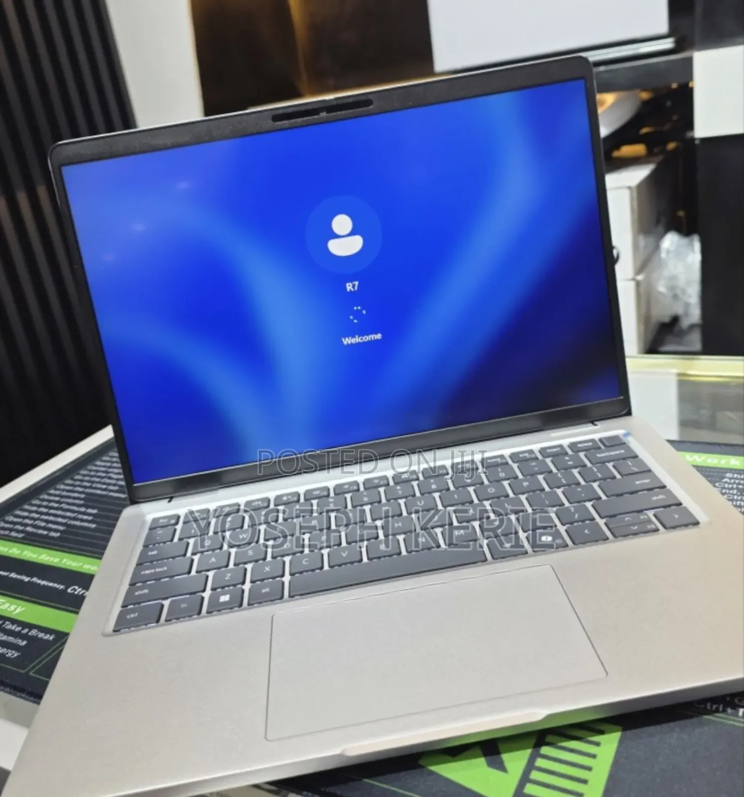 New Laptop Dell Pro 14 32GB AMD Ryzen 7 SSD 512GB
