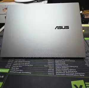 New Laptop Asus ZenBook 13 UX331UN 16GB Intel Core Ultra 5 SSD 512GB