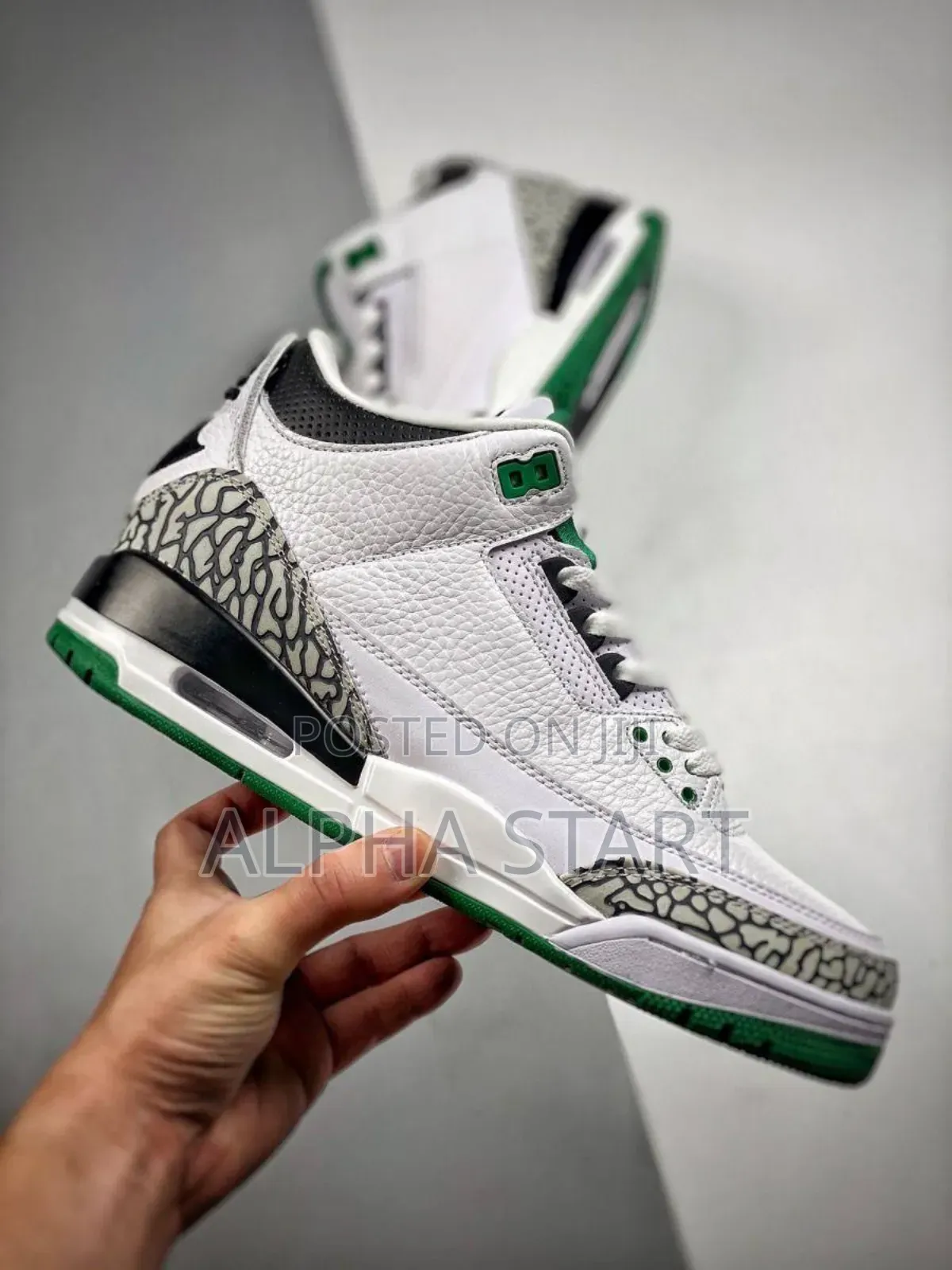 Air Jordan 3 Retro Oregon Ducks Pit Crew White