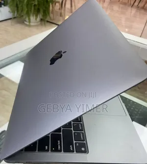 Photo - New Laptop Apple MacBook Air 8GB Apple M1 SSD 512GB