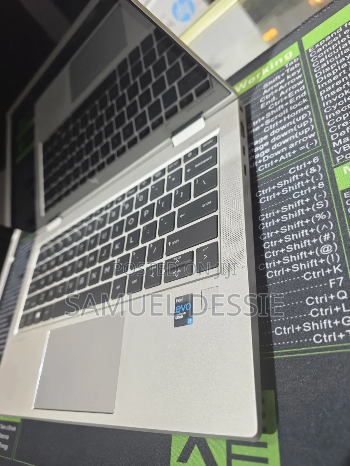 New Laptop HP EliteBook 830 G8 16GB Intel Core I5 SSD 512GB