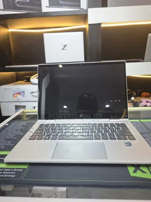 New Laptop HP EliteBook 830 G8 16GB Intel Core I5 SSD 512GB