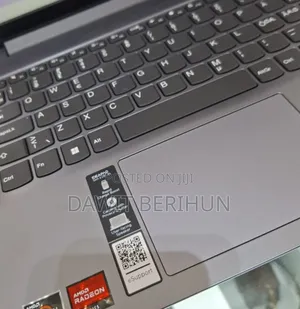 Photo - New Laptop Lenovo Ideapad 3 16GB AMD Ryzen 7 SSD 512GB