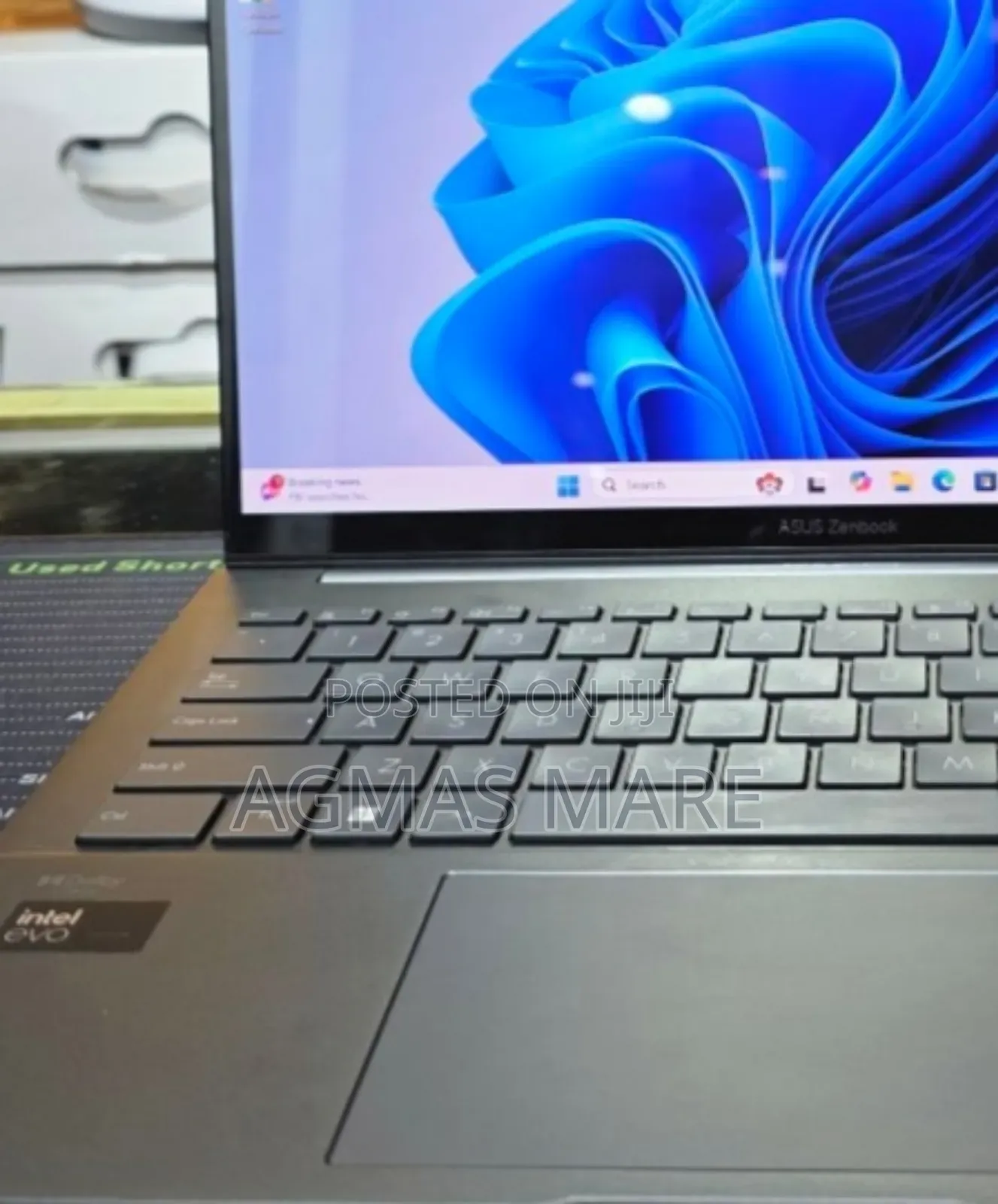 New Laptop Asus ZenBook 13 UX331UN 8GB Intel Core Ultra 5 SSD 512GB