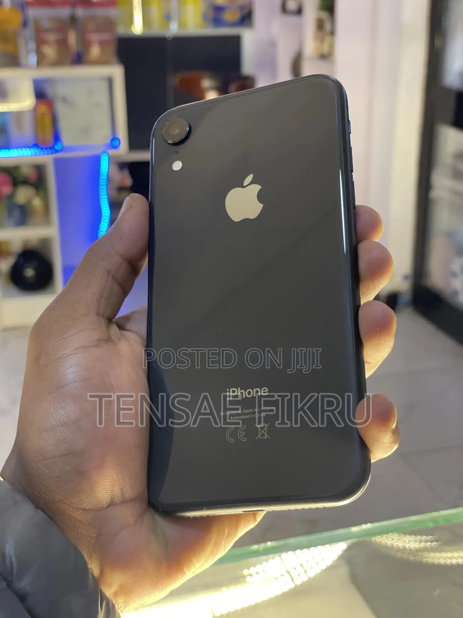 Apple XR 64 GB Black