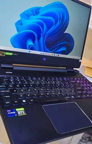 New Laptop Acer Predator Helios 300 16GB Intel Core I9 SSD 512GB