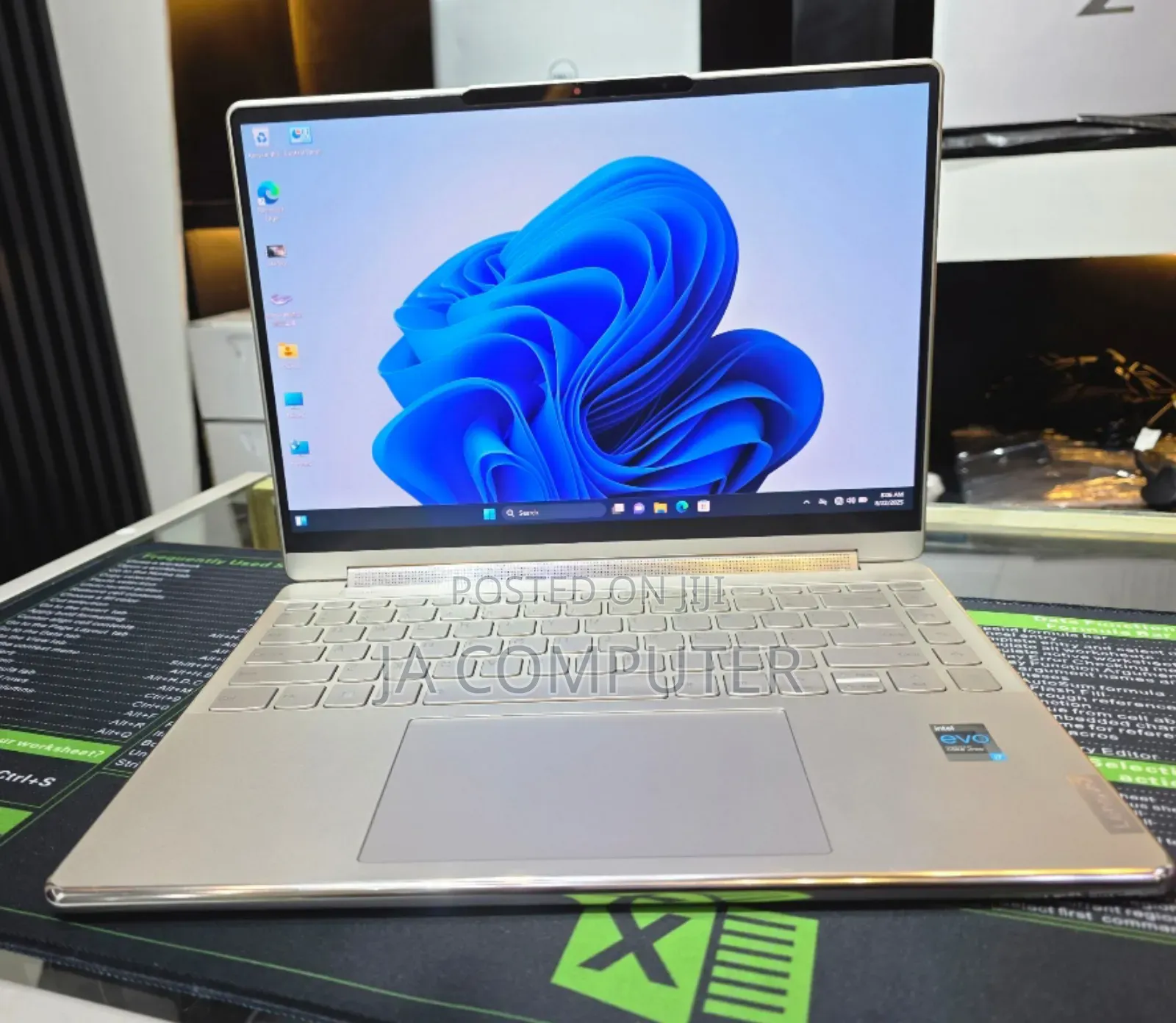 New Laptop Lenovo Yoga 9i 16GB Intel Core I7 SSD 1T