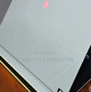 New Laptop Alienware M17x R2 16GB Intel Core I7 SSD 512GB