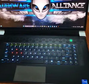 New Laptop Alienware M17x R2 16GB Intel Core I7 SSD 512GB