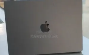 New Laptop Apple MacBook Pro 2021 M1 16GB Apple M1 Pro SSD 512GB