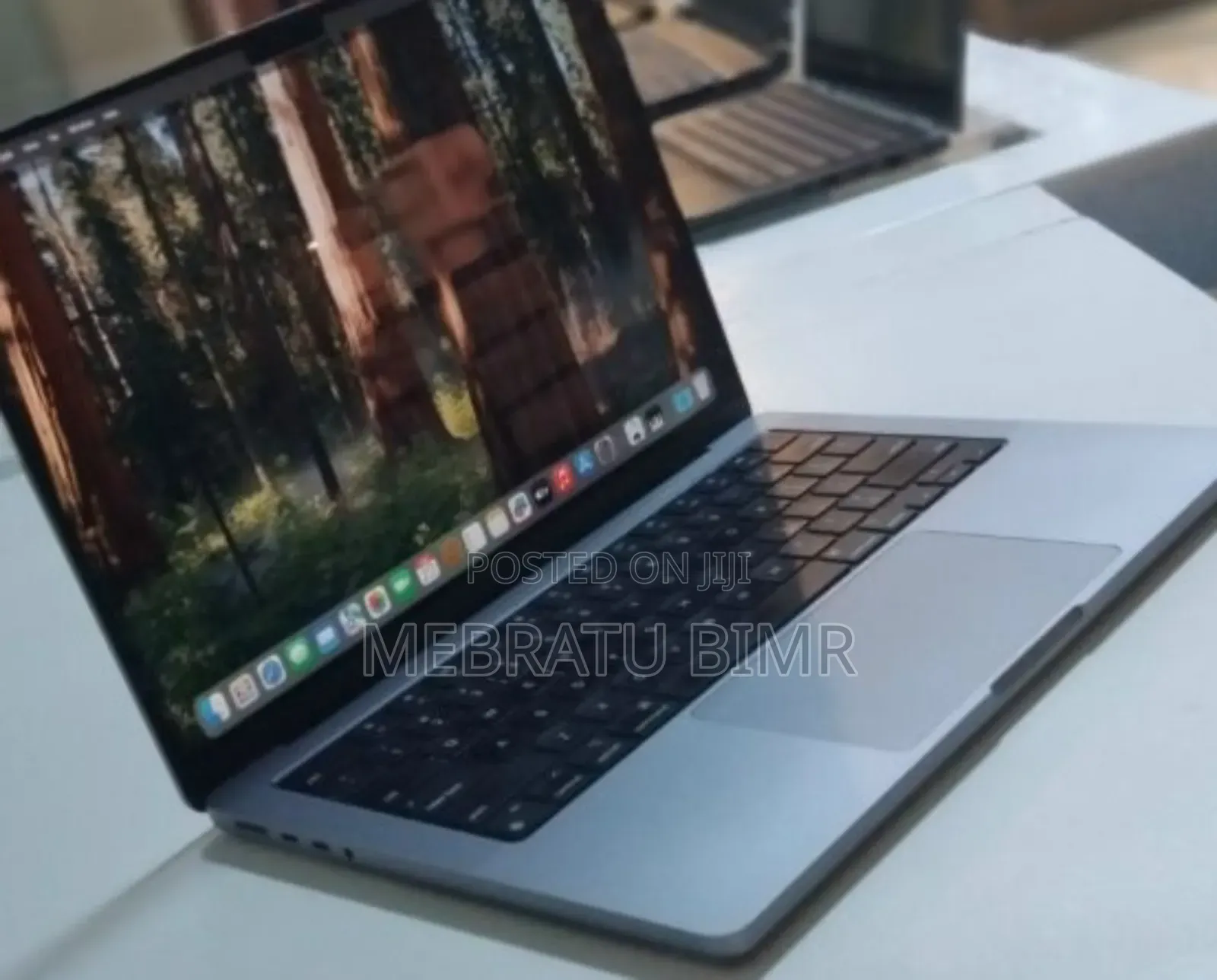 New Laptop Apple MacBook Pro 2021 M1 16GB Apple M1 Pro SSD 512GB