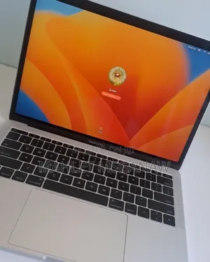 New Laptop Apple MacBook Pro 8GB Intel Core I5 SSD 128GB