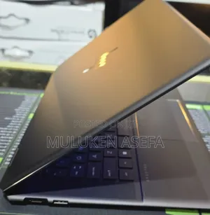 New Laptop HP Spectre 16GB Intel Core I7 SSD 1T
