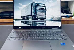 New Laptop Lenovo Yoga 7i 16GB Intel Core I7 SSD 512GB