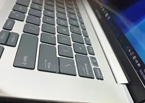 Photo - New Laptop Asus ZenBook 13 UX331UN 16GB Intel Core I7 SSD 512GB