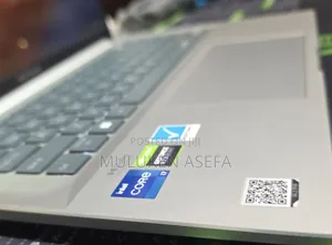 New Laptop Asus Zenbook 14 UX434 16GB Intel Core I7 SSD 512GB