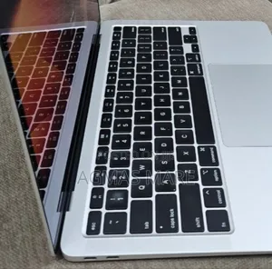 New Laptop Apple MacBook Air 2020 8GB Intel Core I5 SSD 512GB