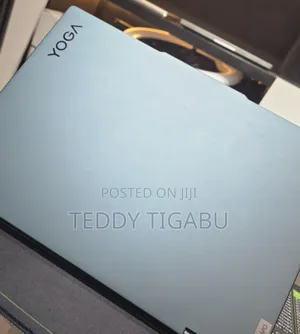 New Laptop Lenovo 16GB AMD Ryzen 7 SSD 1T