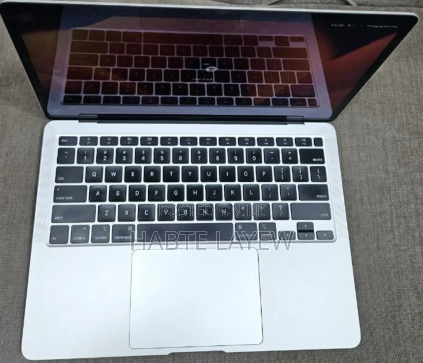 New Laptop Apple MacBook Air 2020 M1 8GB Intel Core I5 SSD 512GB