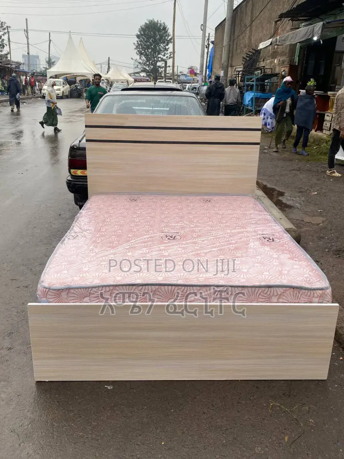 1.20 አልጋና ቁምሳጥን በ25800. ከነፃ ዴሊቨሪ ጋር)