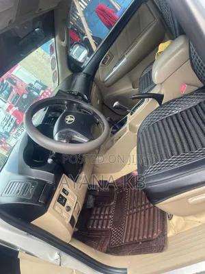 Toyota Hilux 2014 Gray