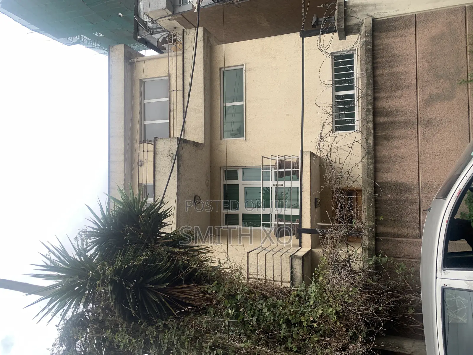 5bdrm House in Bole for sale